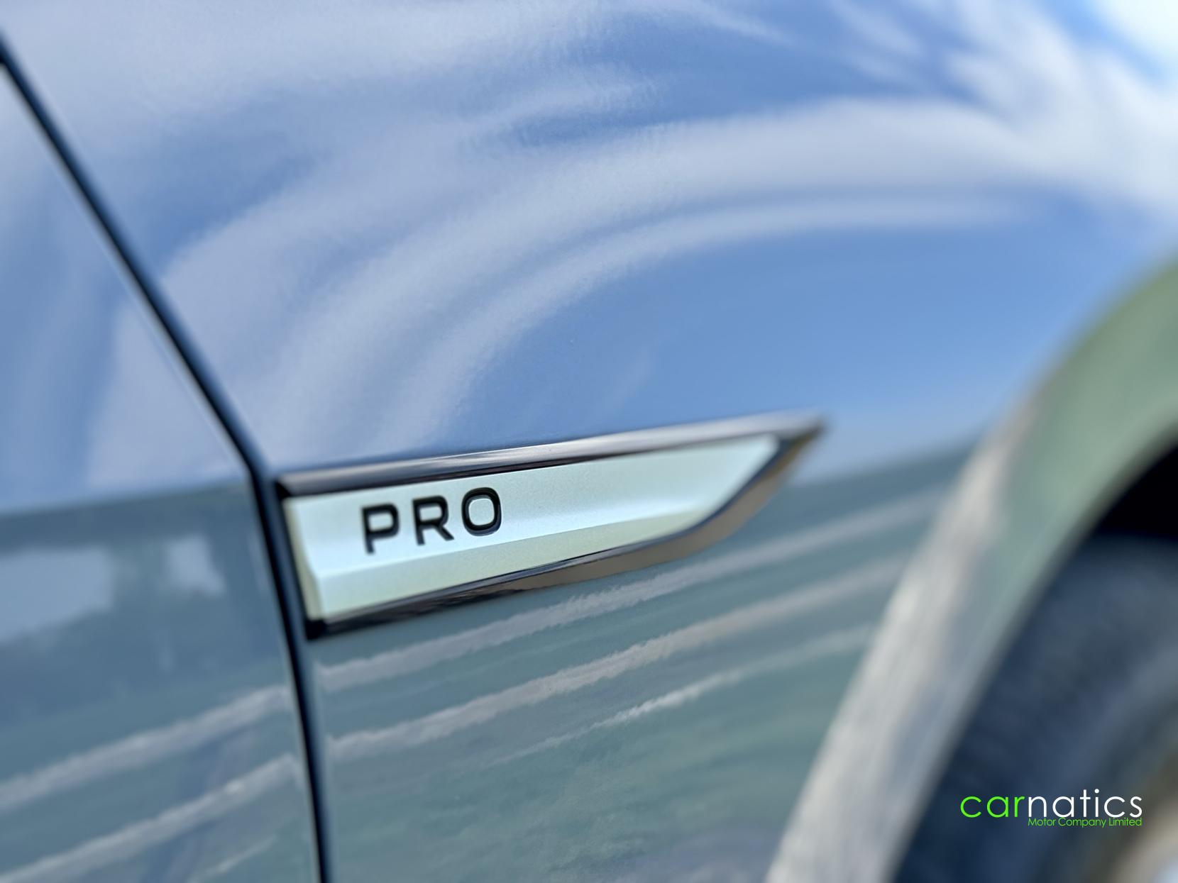 Volkswagen ID.3 Pro Performance 58kWh Life Hatchback 5dr Electric Auto (204 ps)