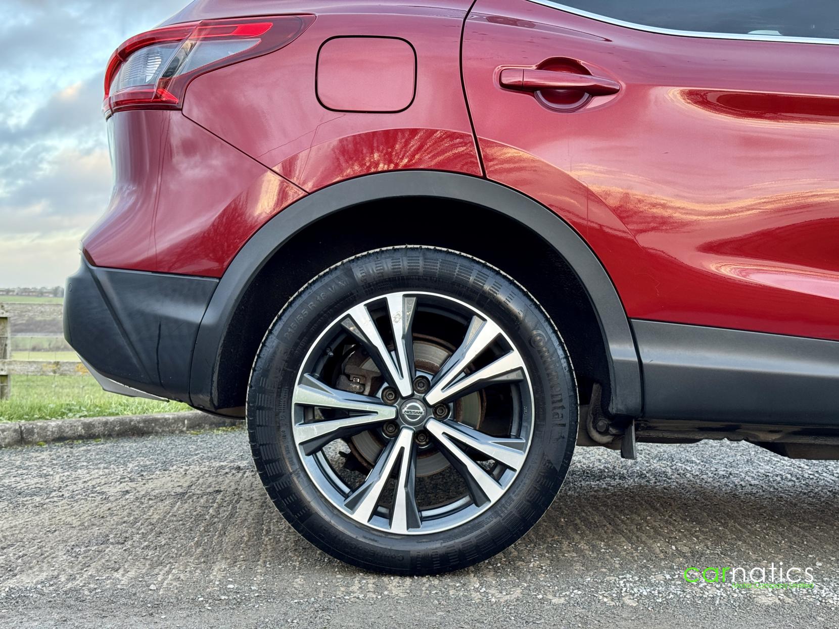 Nissan Qashqai 1.3 DIG-T N-Connecta SUV 5dr Petrol Manual Euro 6 (s/s) (140 ps)