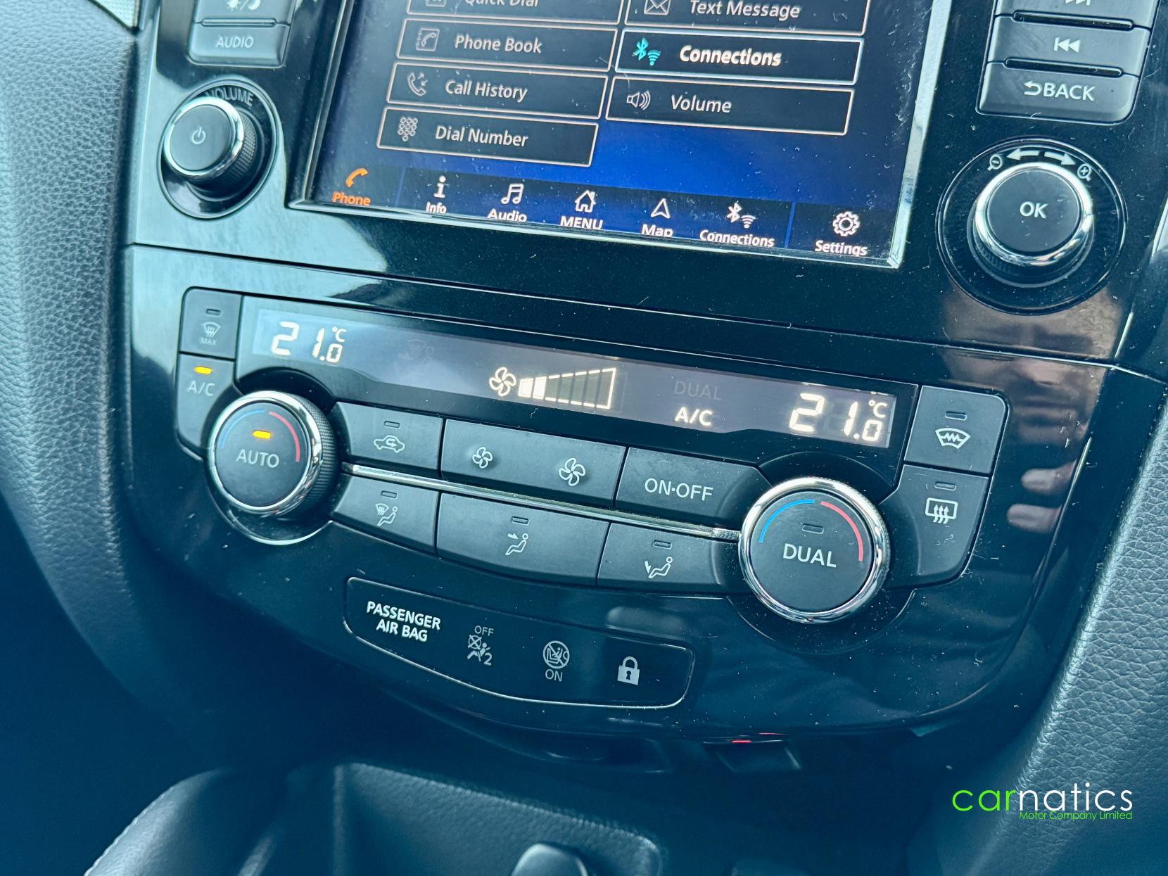 Nissan Qashqai 1.3 DIG-T N-Connecta SUV 5dr Petrol Manual Euro 6 (s/s) (140 ps)