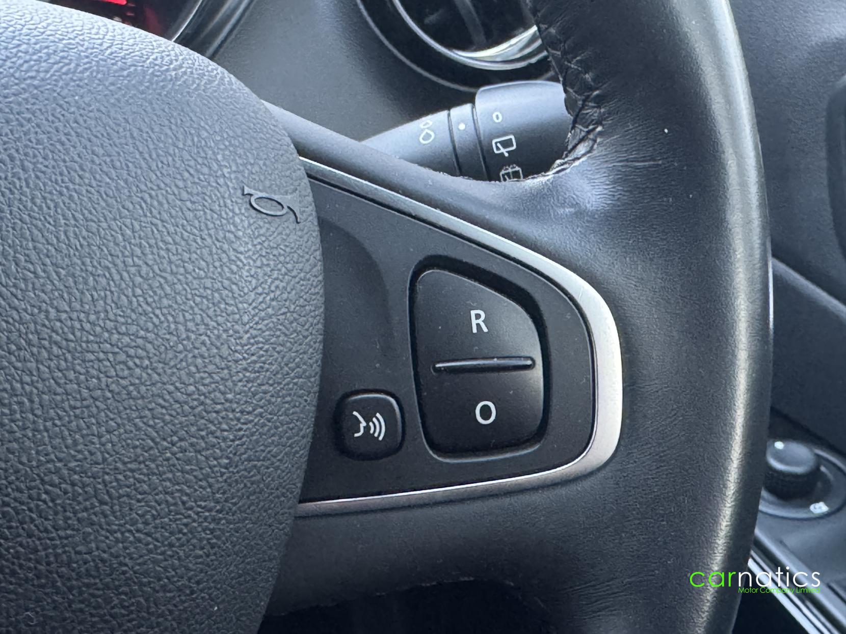 Renault Captur 0.9 TCe ENERGY Dynamique S Nav SUV 5dr Petrol Manual Euro 6 (s/s) (90 ps)