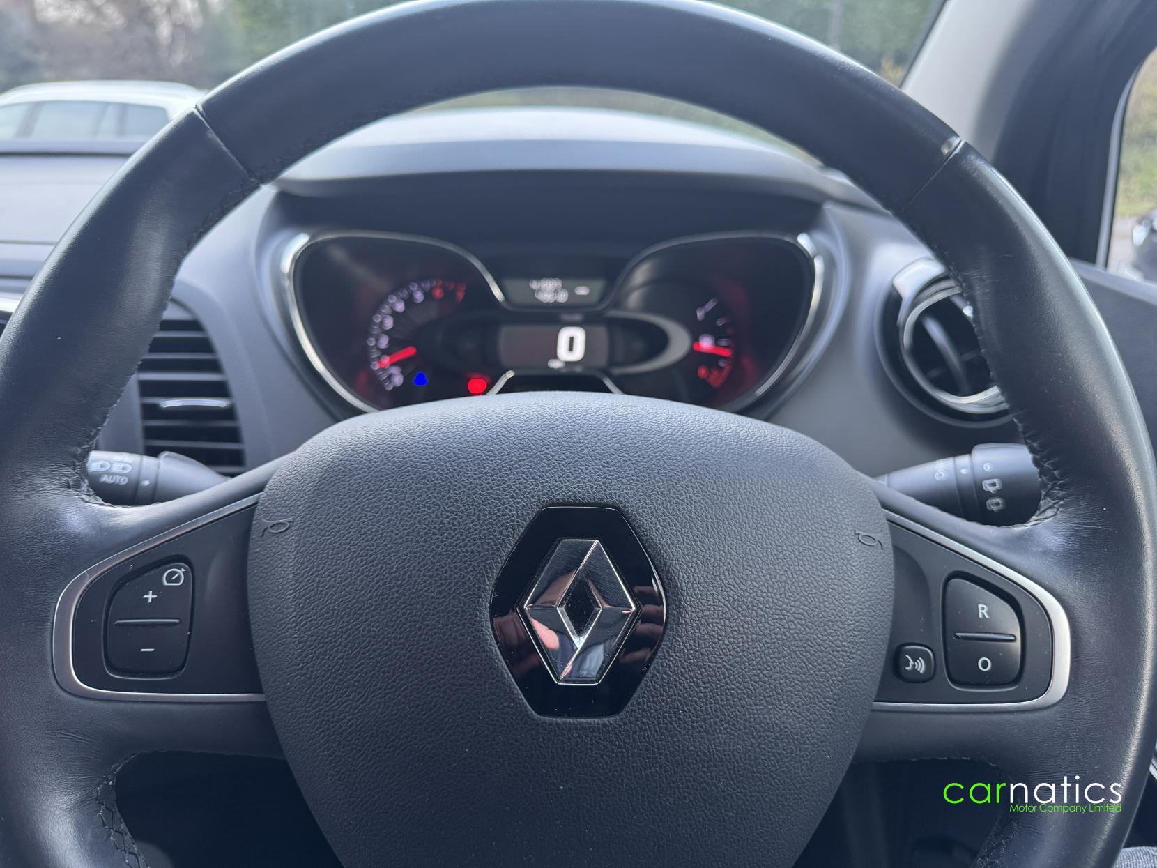 Renault Captur 0.9 TCe ENERGY Dynamique S Nav SUV 5dr Petrol Manual Euro 6 (s/s) (90 ps)