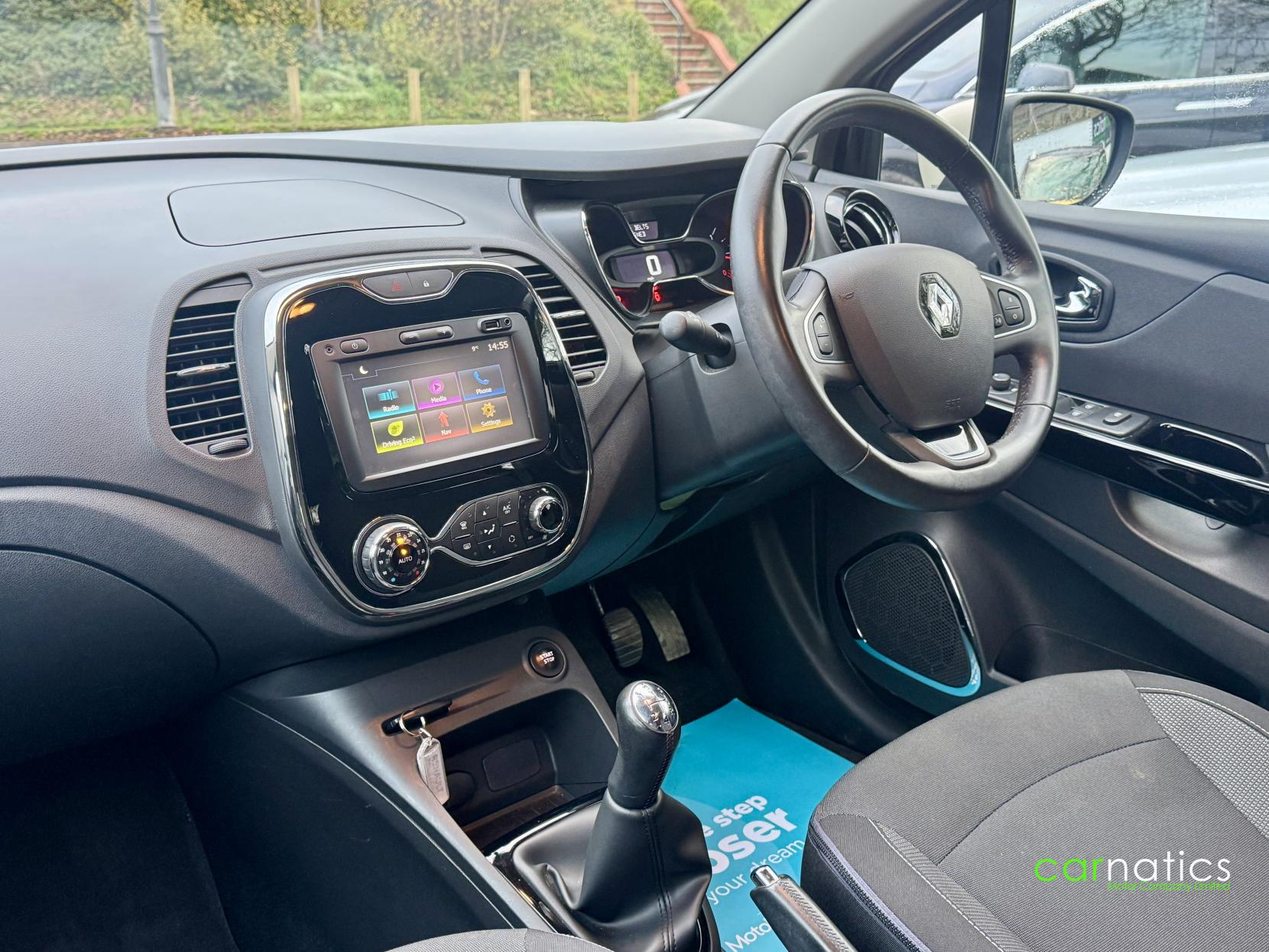 Renault Captur 0.9 TCe ENERGY Dynamique S Nav SUV 5dr Petrol Manual Euro 6 (s/s) (90 ps)