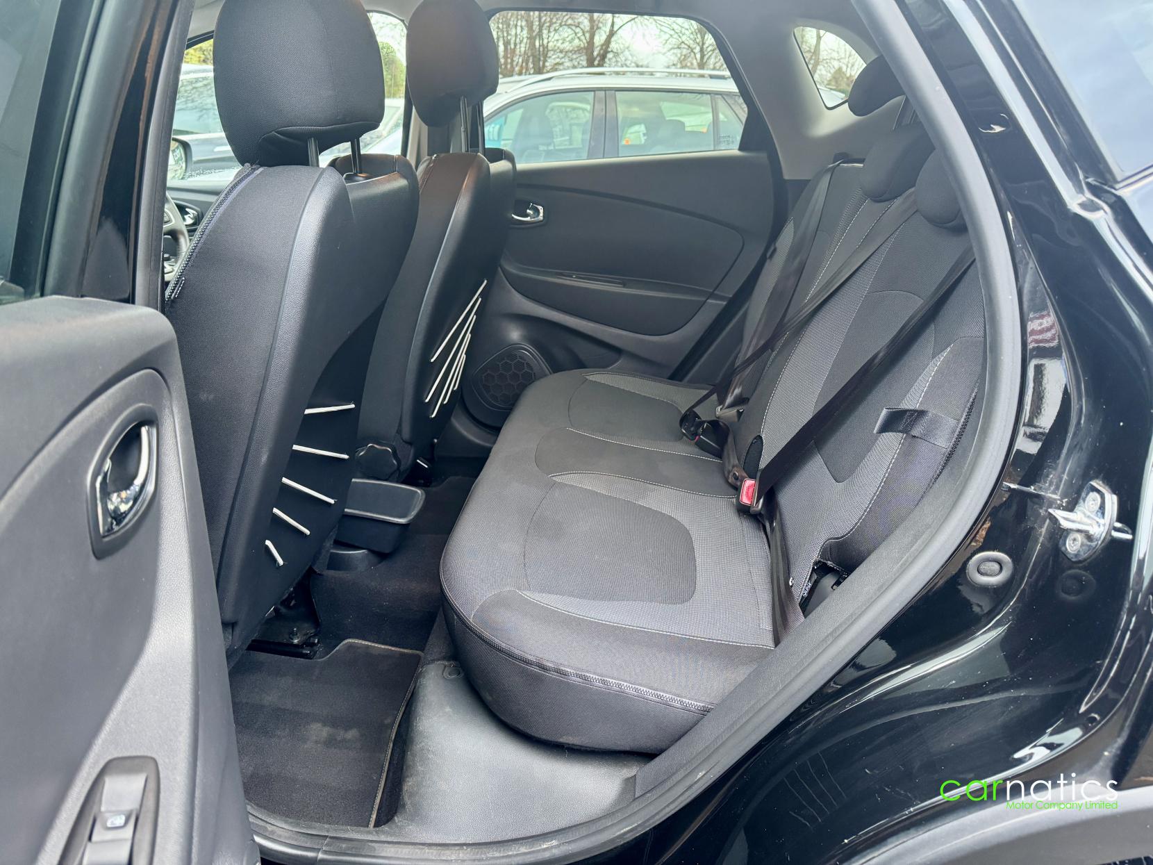 Renault Captur 0.9 TCe ENERGY Dynamique S Nav SUV 5dr Petrol Manual Euro 6 (s/s) (90 ps)