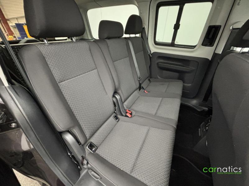 Volkswagen Caddy Maxi Life 2.0 TDI BlueMotion Tech MPV 5dr Diesel Manual Euro 6 (s/s) (102 ps)