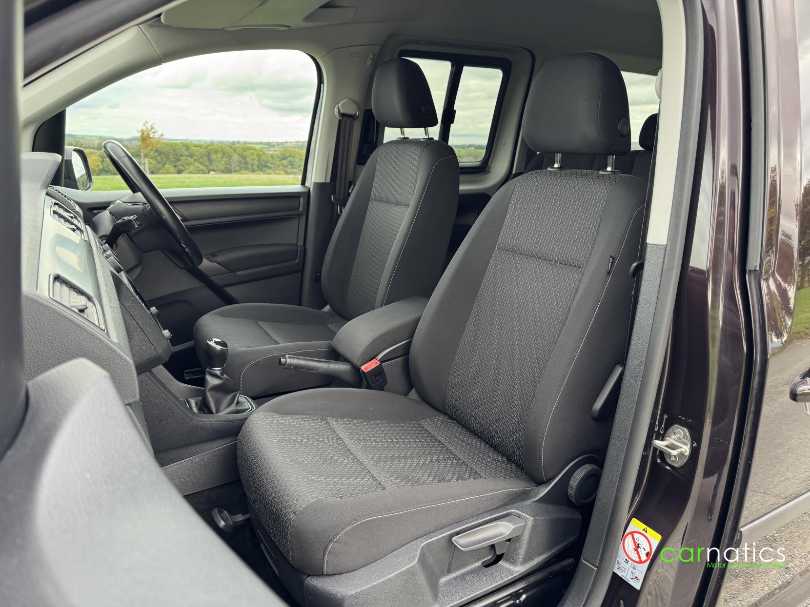 Volkswagen Caddy Maxi Life 2.0 TDI BlueMotion Tech MPV 5dr Diesel Manual Euro 6 (s/s) (102 ps)