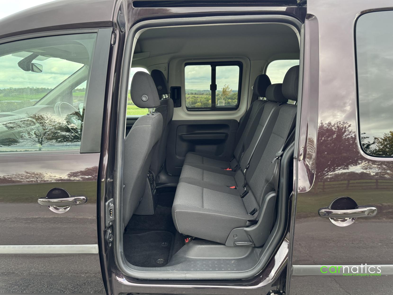 Volkswagen Caddy Maxi Life 2.0 TDI BlueMotion Tech MPV 5dr Diesel Manual Euro 6 (s/s) (102 ps)