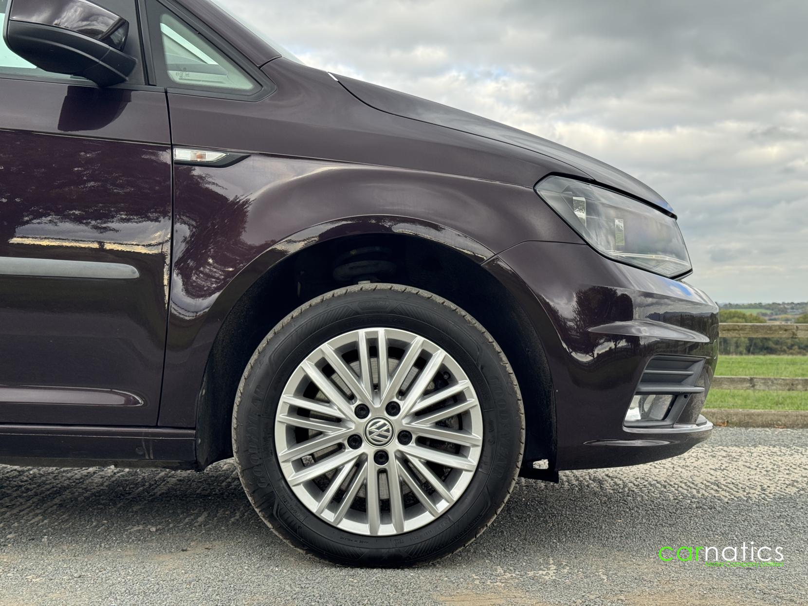 Volkswagen Caddy Maxi Life 2.0 TDI BlueMotion Tech MPV 5dr Diesel Manual Euro 6 (s/s) (102 ps)