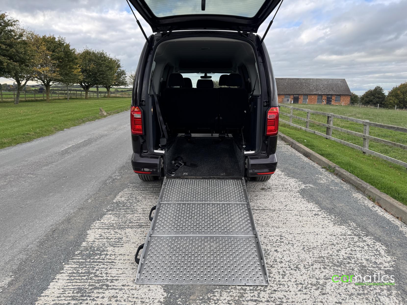 Volkswagen Caddy Maxi Life 2.0 TDI BlueMotion Tech MPV 5dr Diesel Manual Euro 6 (s/s) (102 ps)
