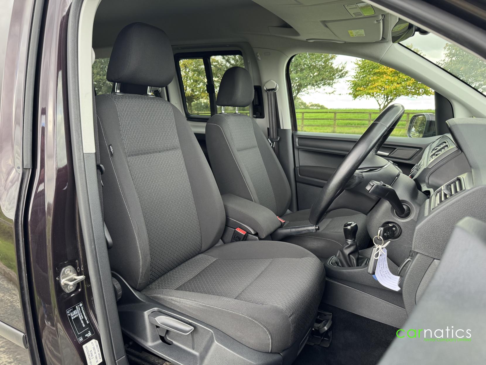 Volkswagen Caddy Maxi Life 2.0 TDI BlueMotion Tech MPV 5dr Diesel Manual Euro 6 (s/s) (102 ps)