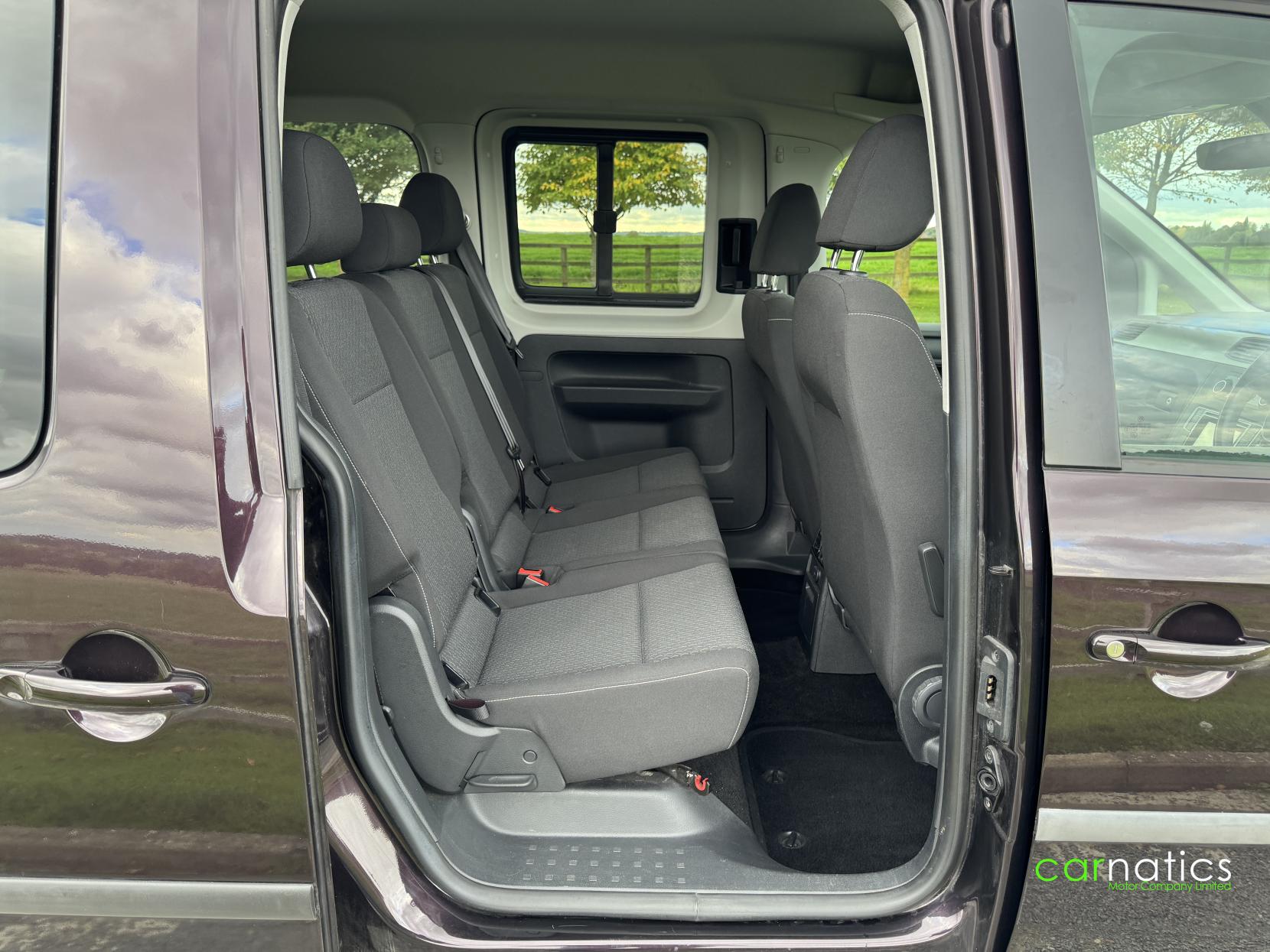 Volkswagen Caddy Maxi Life 2.0 TDI BlueMotion Tech MPV 5dr Diesel Manual Euro 6 (s/s) (102 ps)