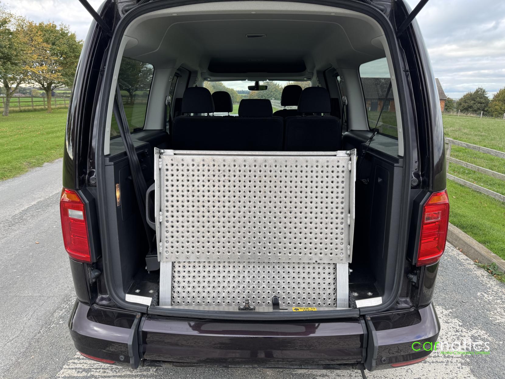 Volkswagen Caddy Maxi Life 2.0 TDI BlueMotion Tech MPV 5dr Diesel Manual Euro 6 (s/s) (102 ps)