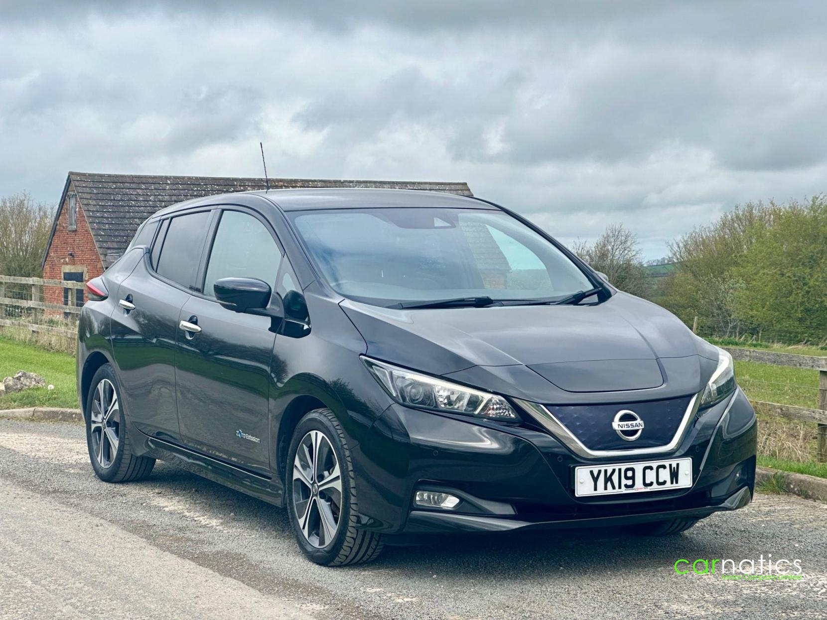 Nissan Leaf 40kWh N-Connecta Hatchback 5dr Electric Auto (150 ps)