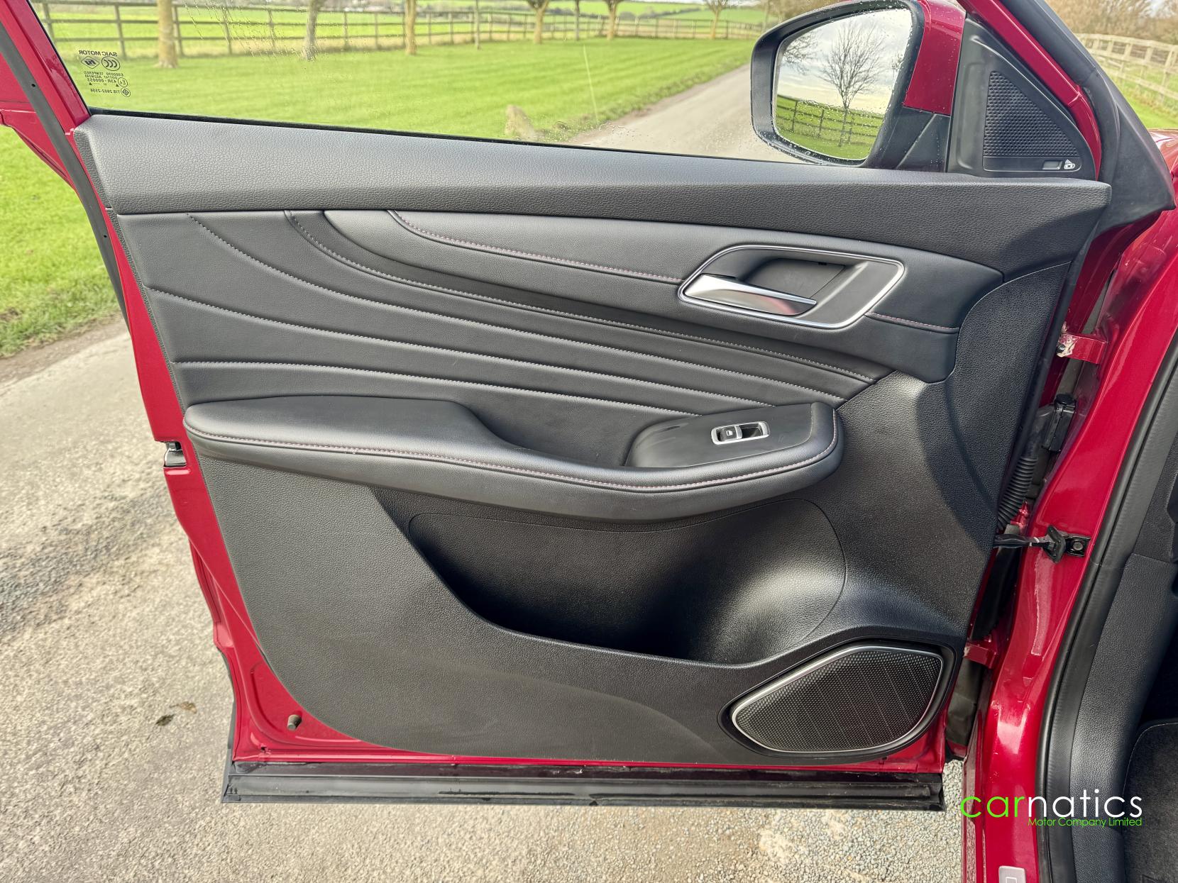 MG MG HS 1.5 T-GDI 16.6kWh Exclusive SUV 5dr Petrol Plug-in Hybrid Auto Euro 6 (s/s) (258 ps)