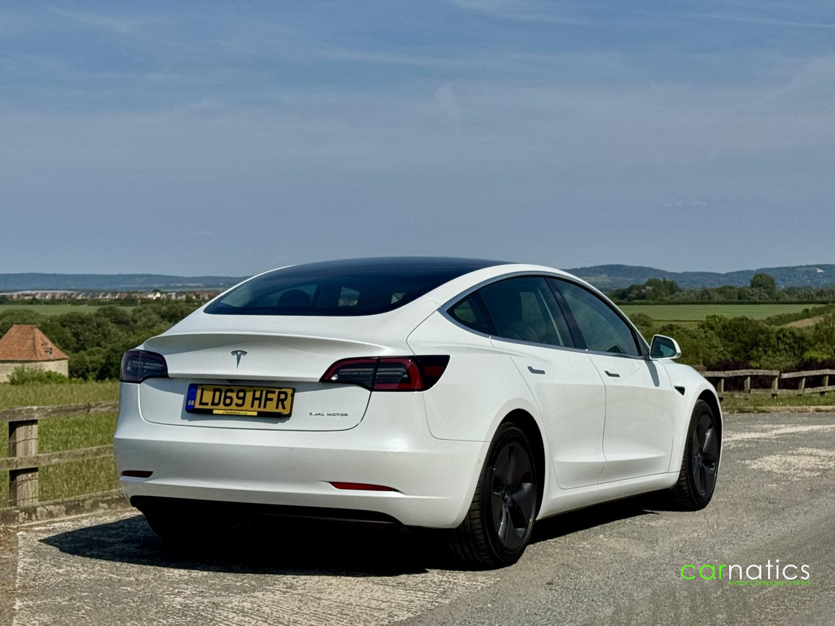 Tesla Model 3 (Dual Motor) Long Range Saloon 4dr Electric Auto 4WDE (346 ps)