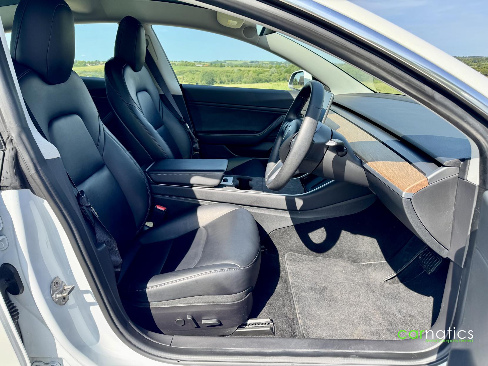 Tesla Model 3 (Dual Motor) Long Range Saloon 4dr Electric Auto 4WDE (346 ps)