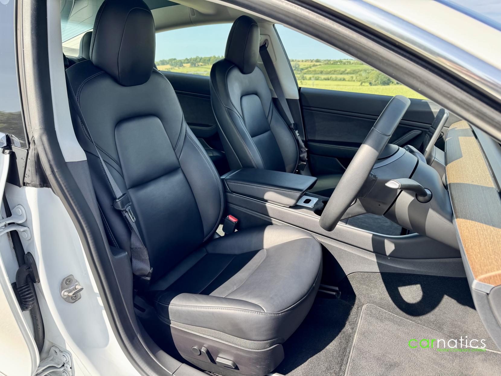 Tesla Model 3 (Dual Motor) Long Range Saloon 4dr Electric Auto 4WDE (346 ps)