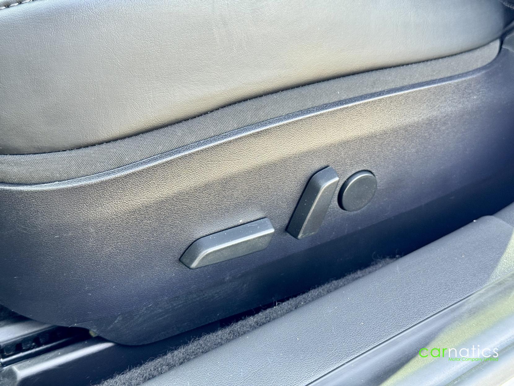 Tesla Model 3 (Dual Motor) Long Range Saloon 4dr Electric Auto 4WDE (346 ps)
