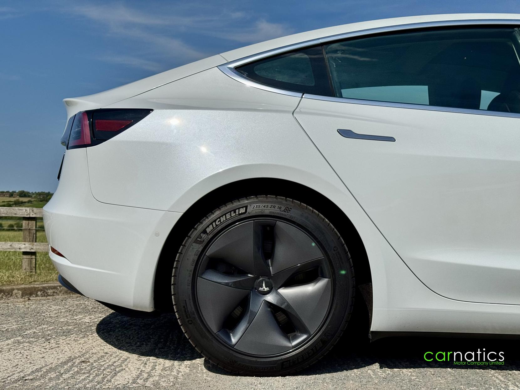 Tesla Model 3 (Dual Motor) Long Range Saloon 4dr Electric Auto 4WDE (346 ps)