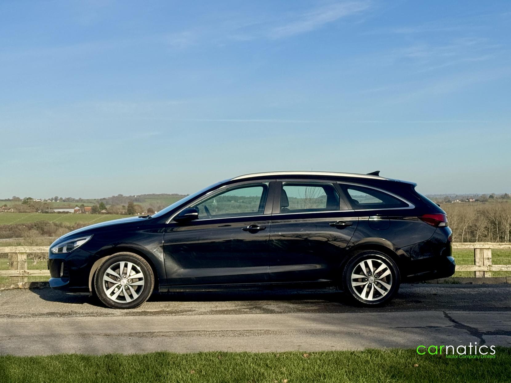 Hyundai i30 1.6 CRDi SE Nav Tourer 5dr Diesel Manual Euro 6 (s/s) (110 ps)