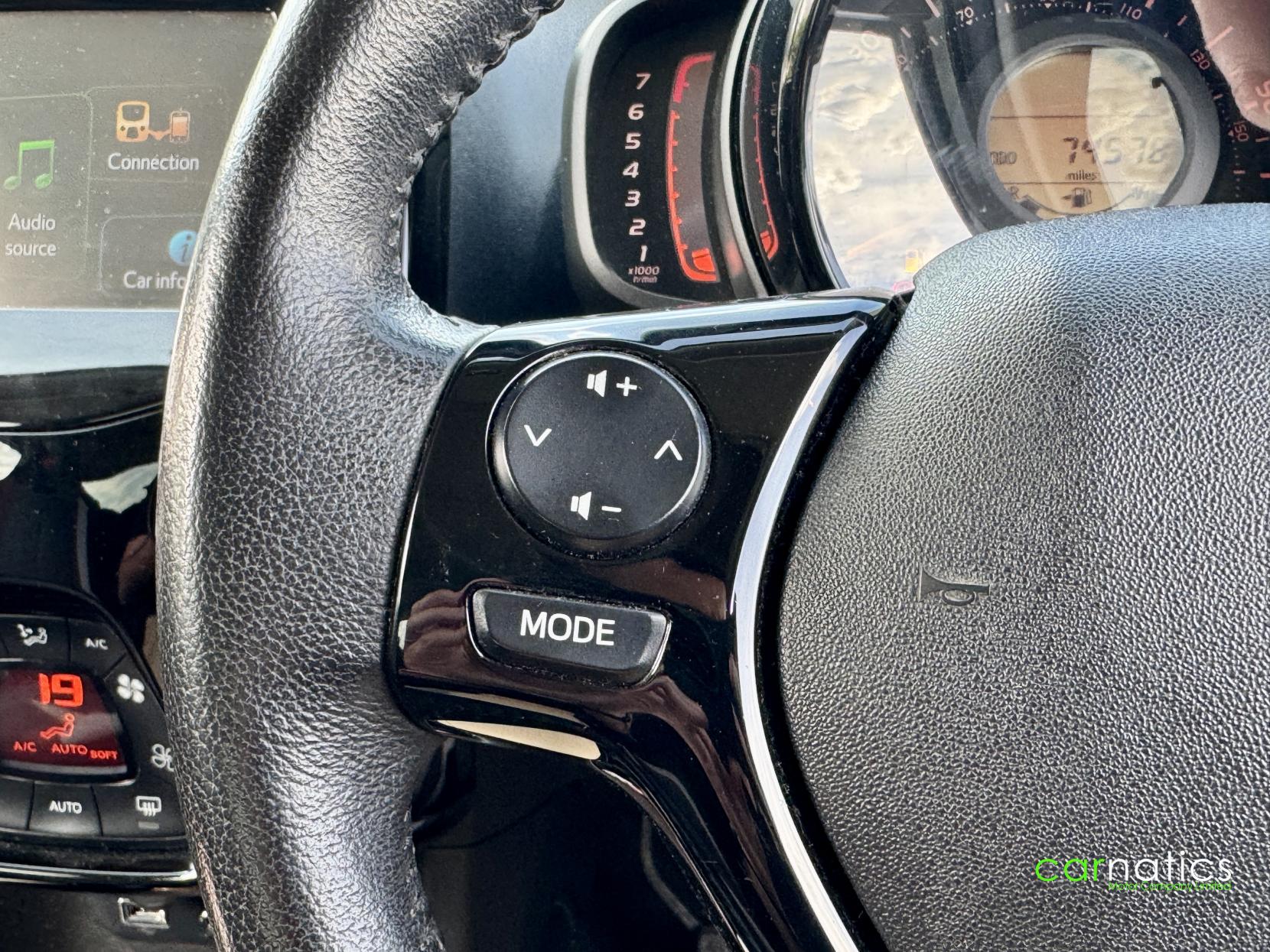 Peugeot 108 1.2 PureTech Roland Garros Top! 5dr Petrol Manual Euro 6 (82 ps)