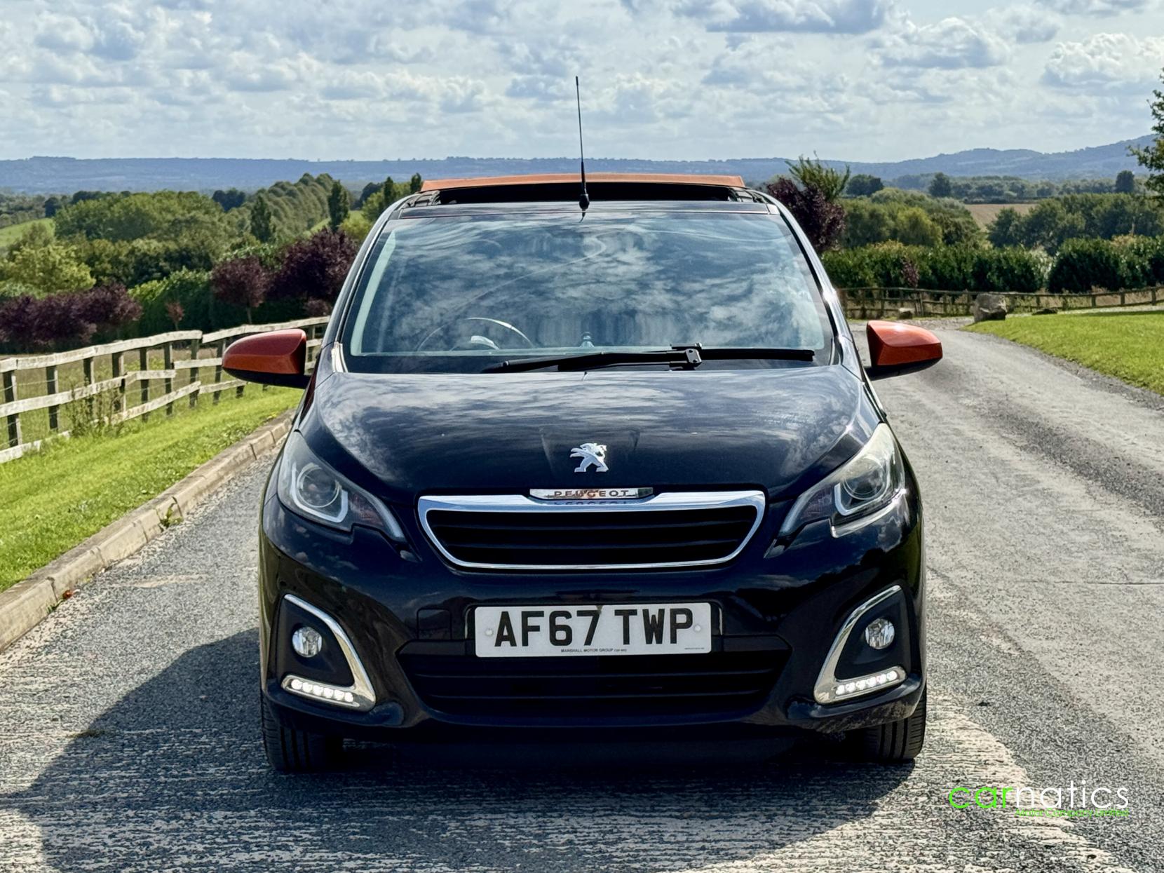 Peugeot 108 1.2 PureTech Roland Garros Top! 5dr Petrol Manual Euro 6 (82 ps)