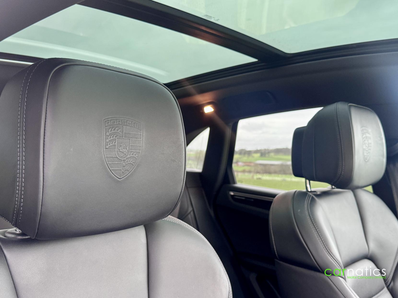 Porsche Macan 3.0 V6 S SUV 5dr Petrol PDK 4WD Euro 6 (s/s) (340 ps)