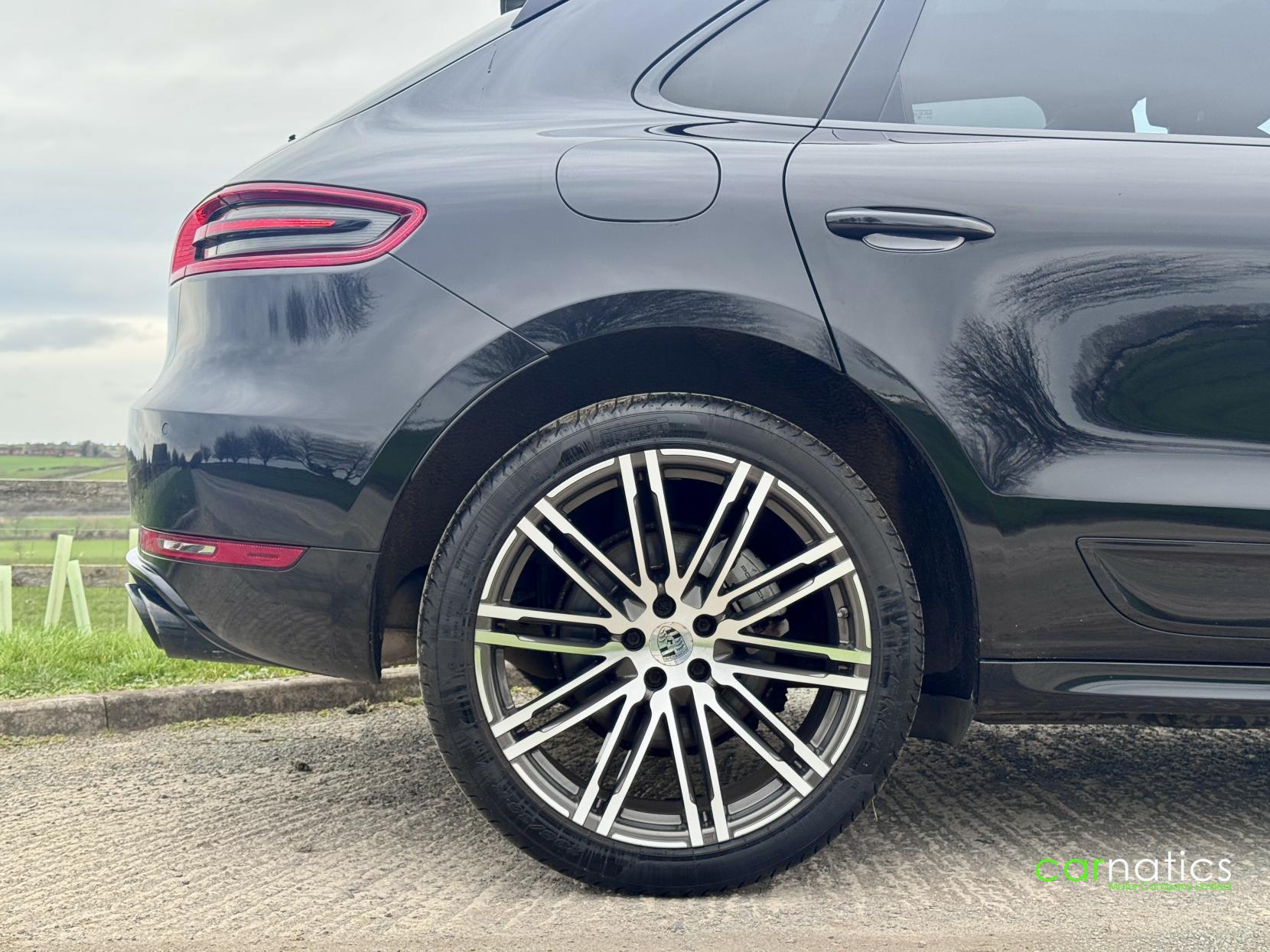 Porsche Macan 3.0 V6 S SUV 5dr Petrol PDK 4WD Euro 6 (s/s) (340 ps)