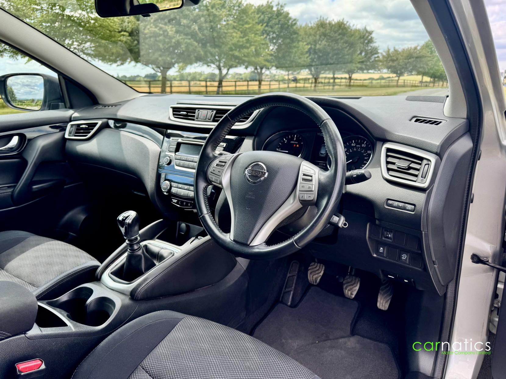 Nissan Qashqai 1.5 dCi Acenta SUV 5dr Diesel Manual 2WD Euro 6 (s/s) (110 ps)