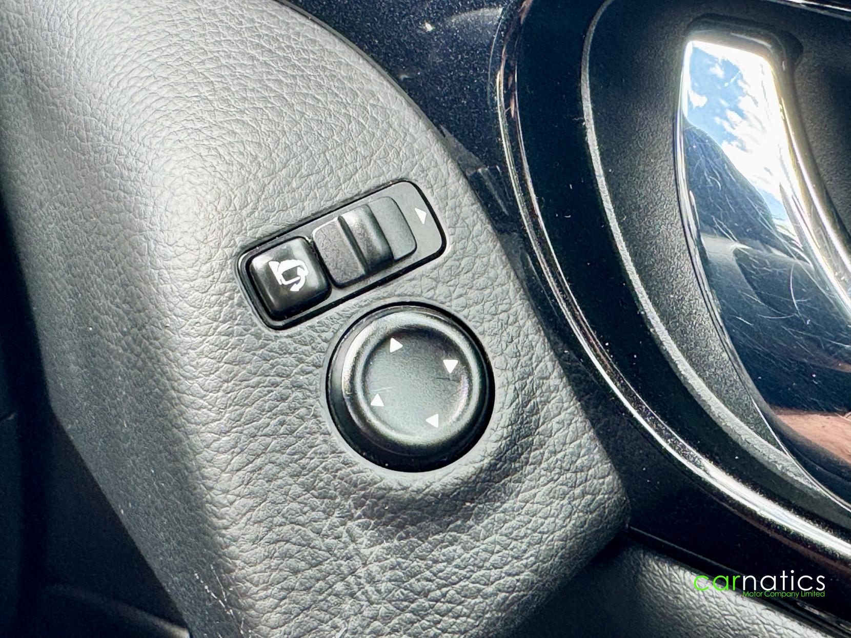 Nissan Qashqai 1.5 dCi Acenta SUV 5dr Diesel Manual 2WD Euro 6 (s/s) (110 ps)