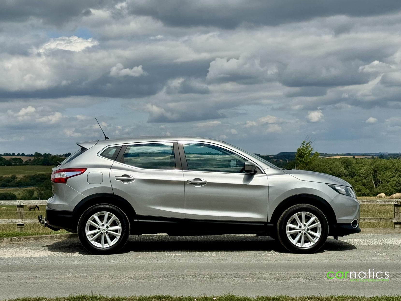 Nissan Qashqai 1.5 dCi Acenta SUV 5dr Diesel Manual 2WD Euro 6 (s/s) (110 ps)