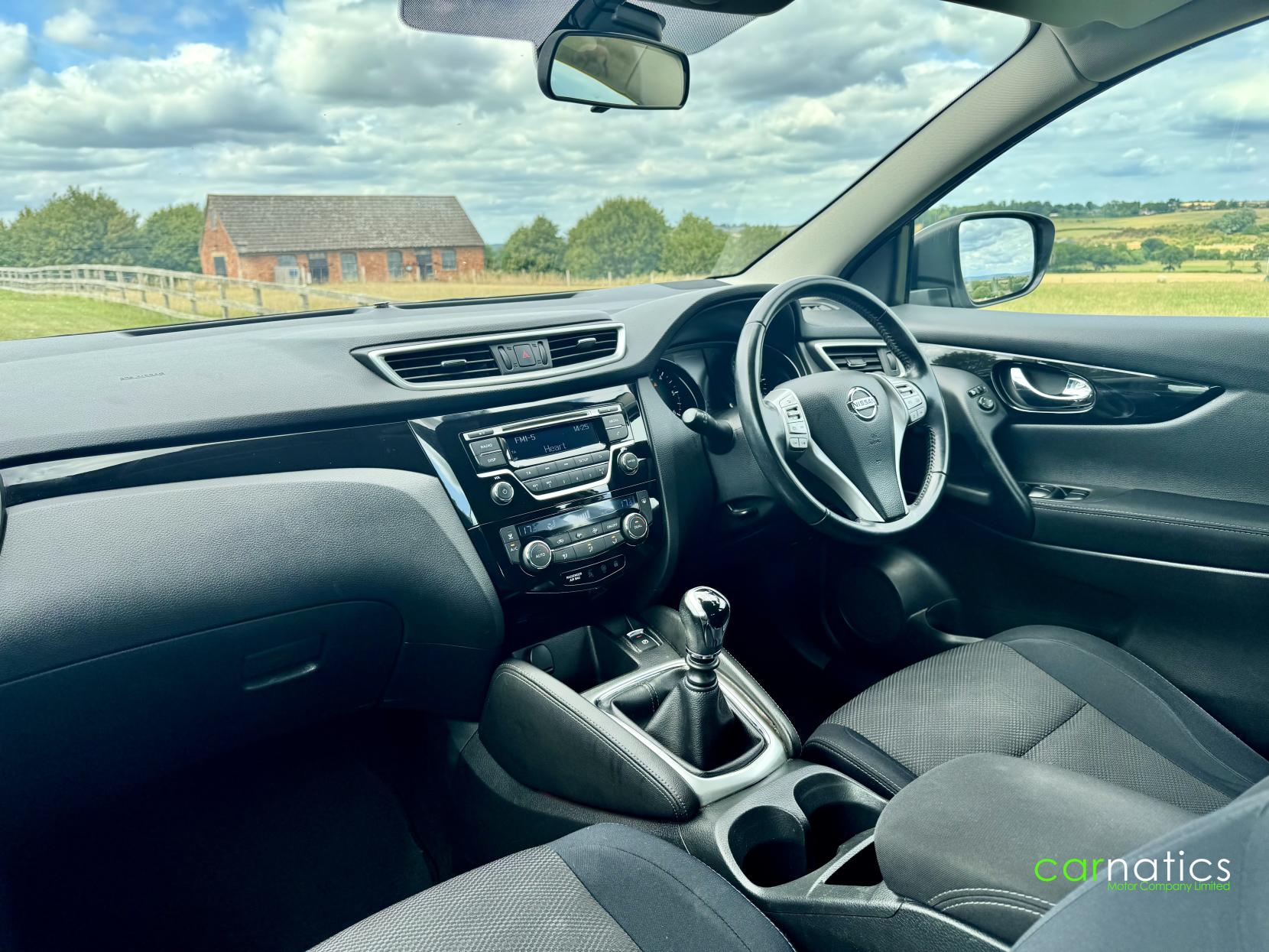 Nissan Qashqai 1.5 dCi Acenta SUV 5dr Diesel Manual 2WD Euro 6 (s/s) (110 ps)