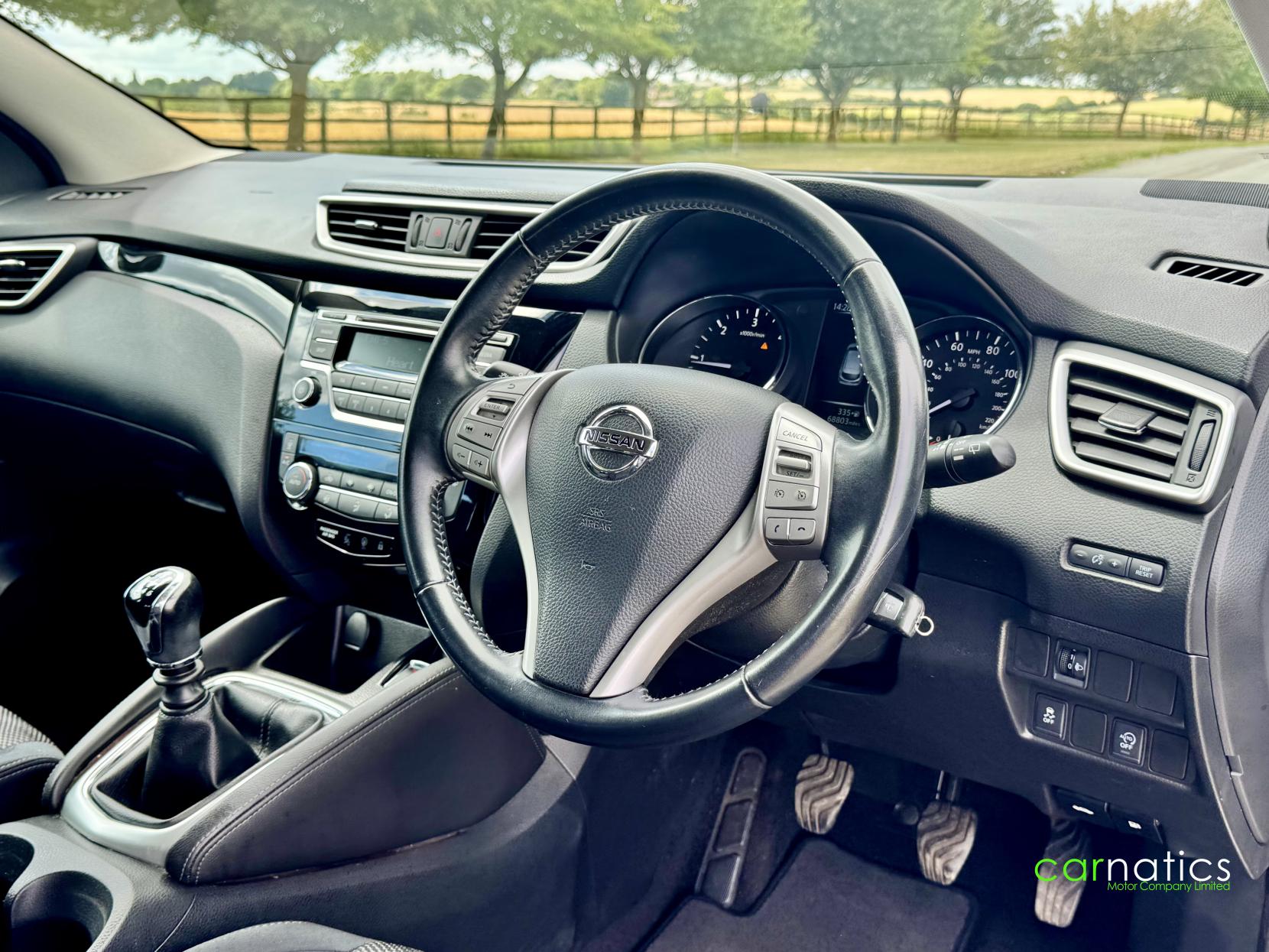 Nissan Qashqai 1.5 dCi Acenta SUV 5dr Diesel Manual 2WD Euro 6 (s/s) (110 ps)