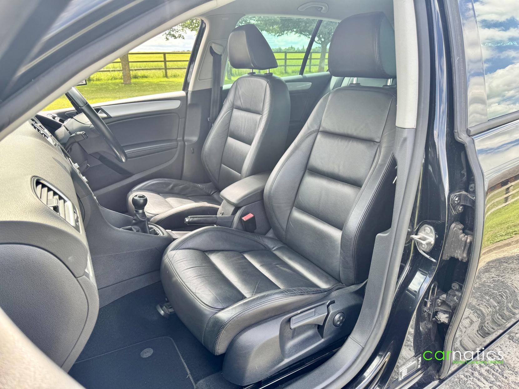 Volkswagen Golf 2.0 TDI GT (Leather) Hatchback 5dr Diesel Manual Euro 5 (140 ps)