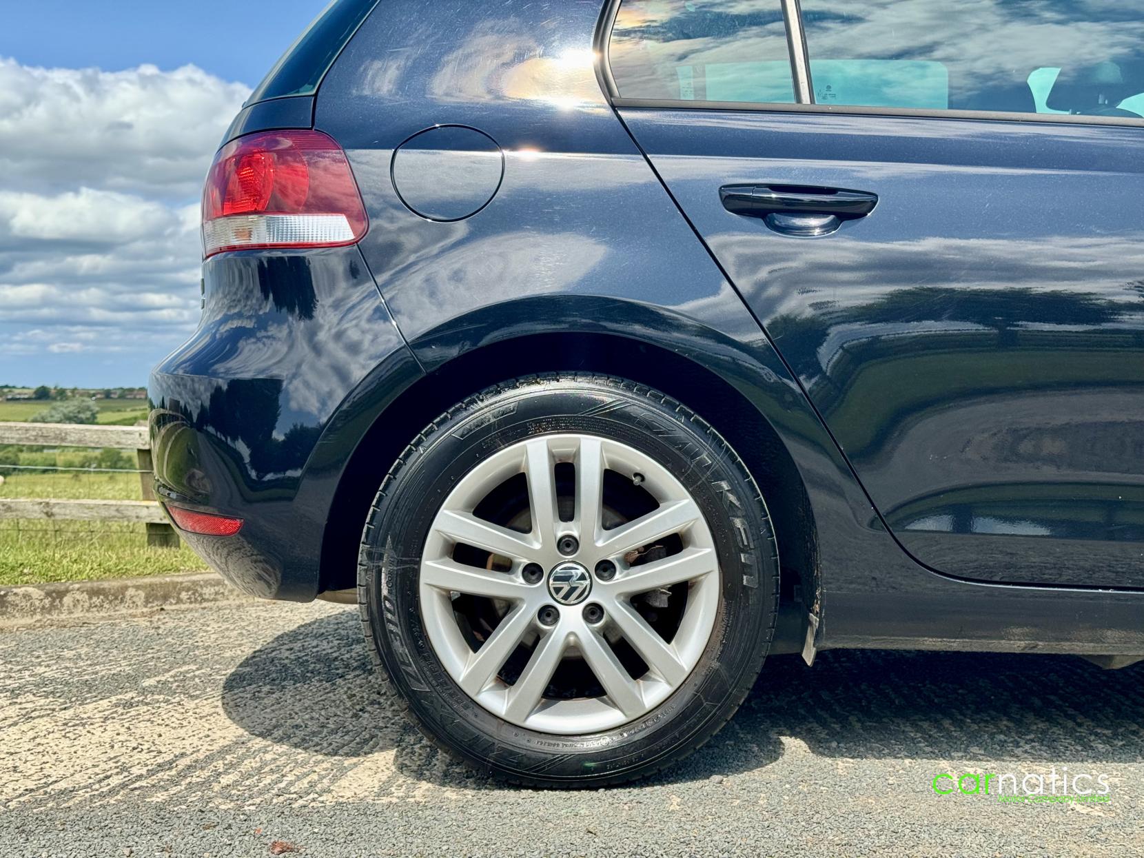 Volkswagen Golf 2.0 TDI GT (Leather) Hatchback 5dr Diesel Manual Euro 5 (140 ps)