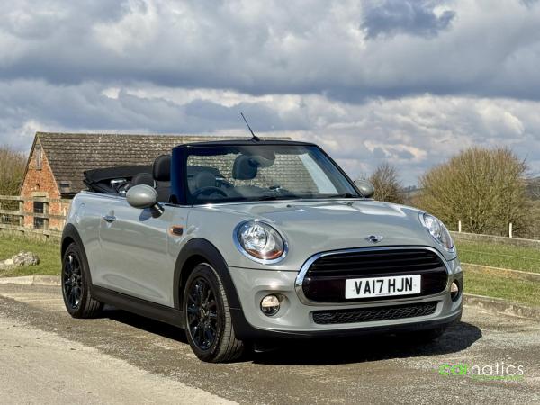 MINI Convertible 1.5 Cooper Convertible 2dr Petrol Auto Euro 6 (s/s) (136 ps)