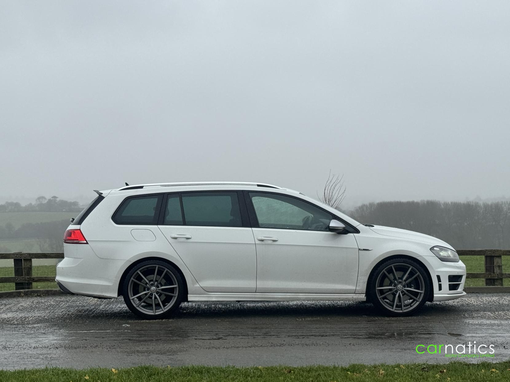 Volkswagen Golf 2.0 TSI BlueMotion Tech R Estate 5dr Petrol DSG 4MOTION Euro 6 (s/s) (300 ps)