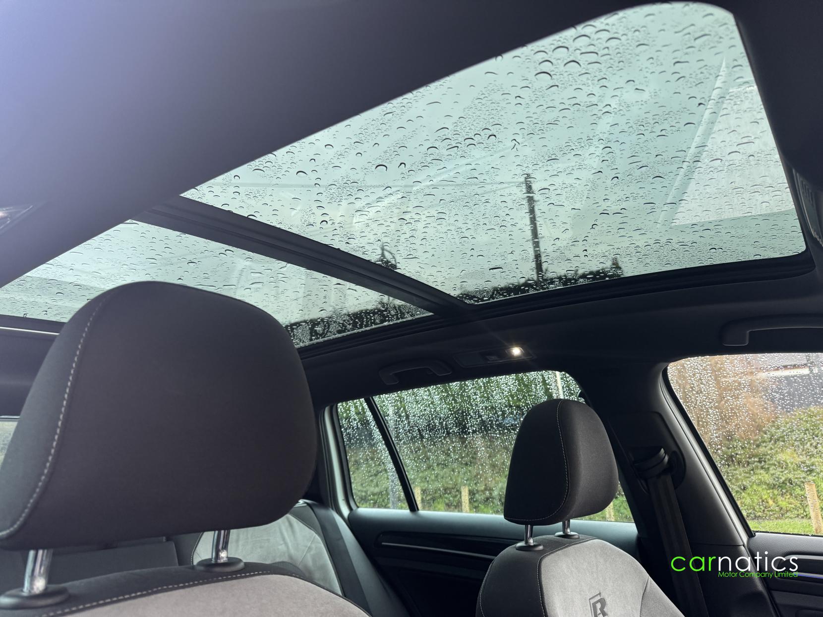 Volkswagen Golf 2.0 TSI BlueMotion Tech R Estate 5dr Petrol DSG 4MOTION Euro 6 (s/s) (300 ps)