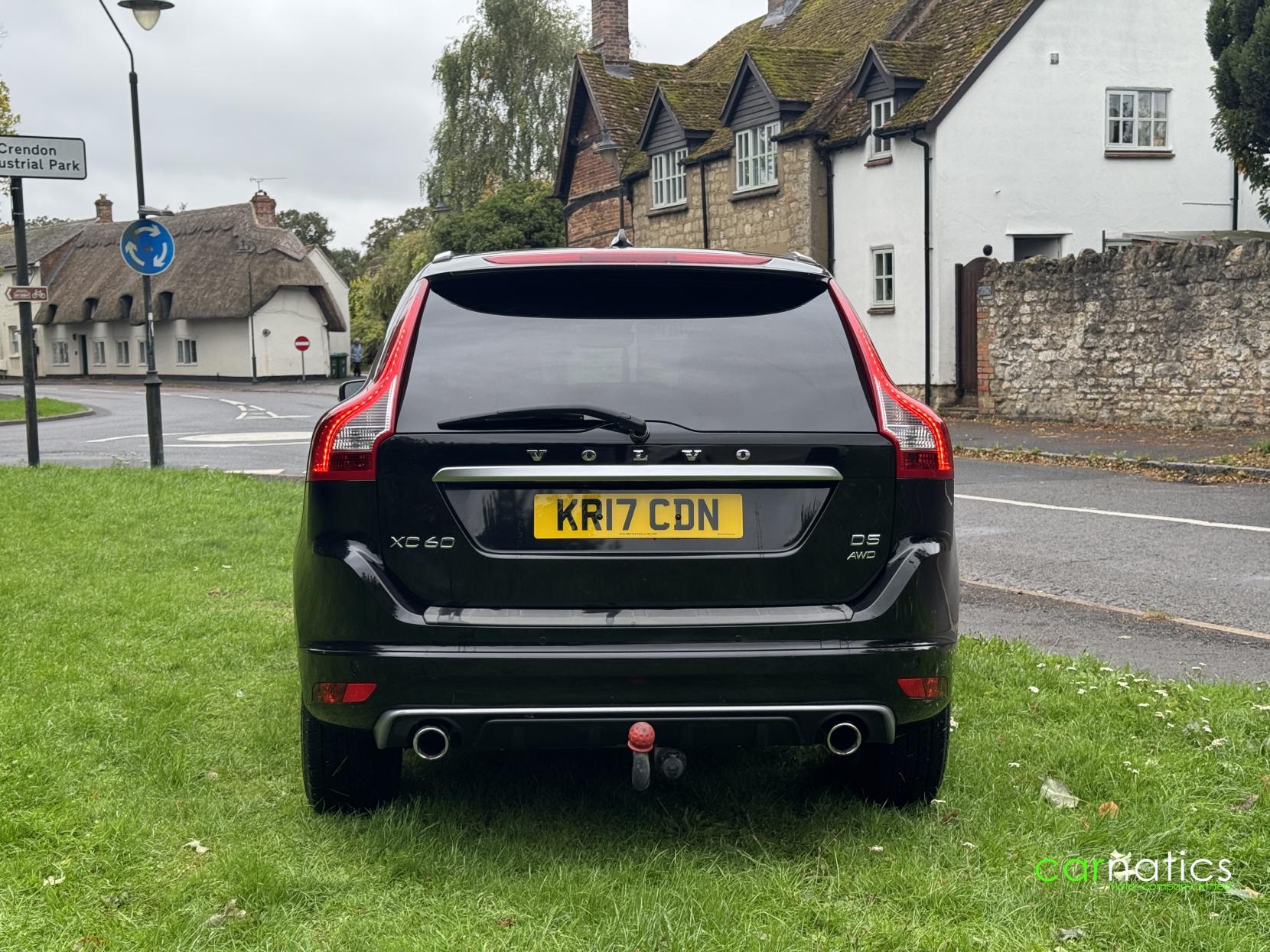 Volvo XC60 2.4 D5 R-Design Lux Nav SUV 5dr Diesel Auto AWD Euro 6 (s/s) (220 ps)