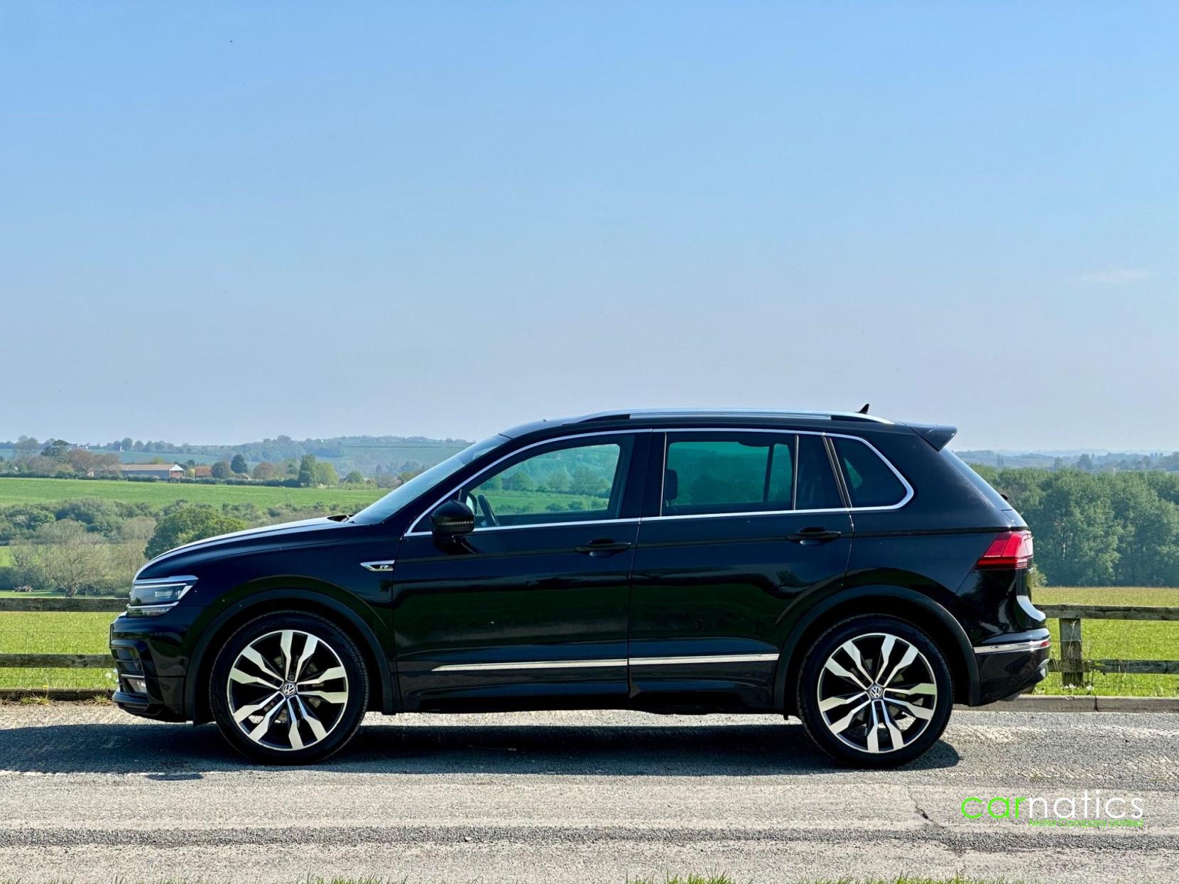 Volkswagen Tiguan 2.0 TDI R-Line Tech DSG Euro 6 (s/s) 5dr