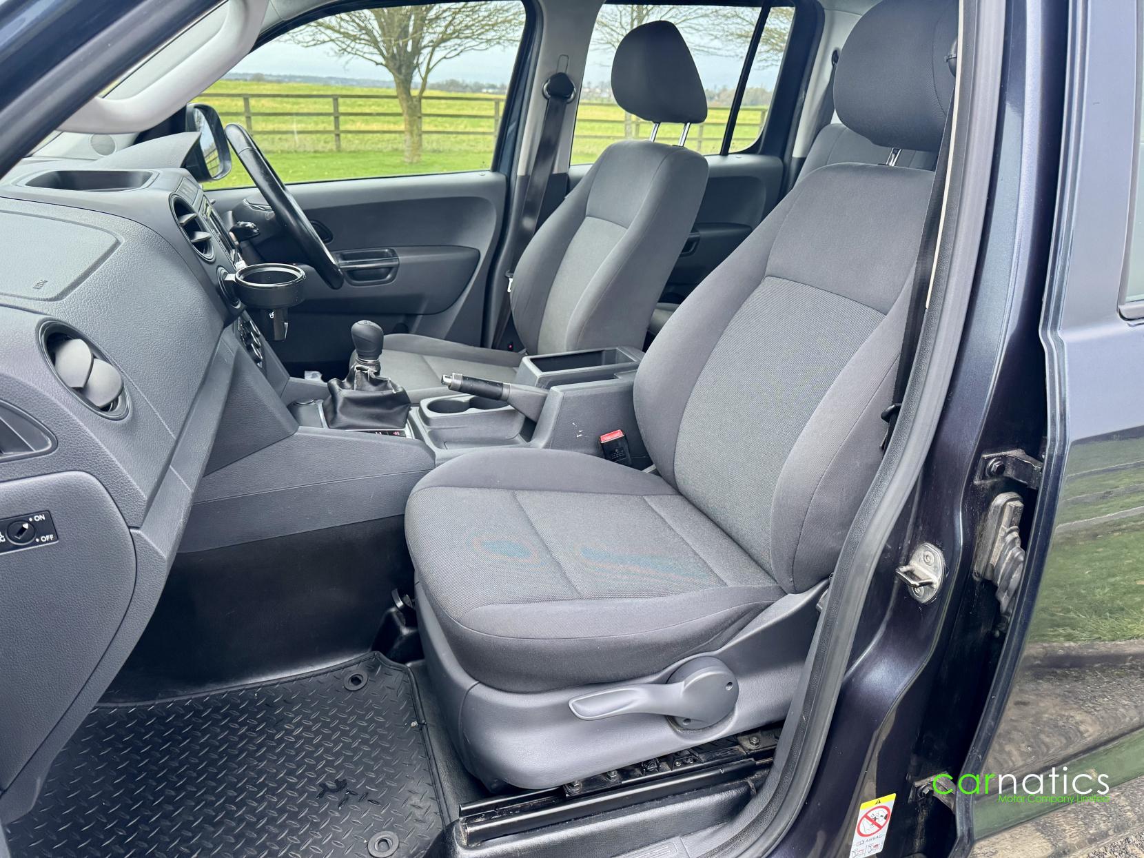 Volkswagen Amarok 2.0 TDI Startline Pickup Double Cab 4dr Diesel Manual 4Motion Selectable Euro 5 (140 ps)