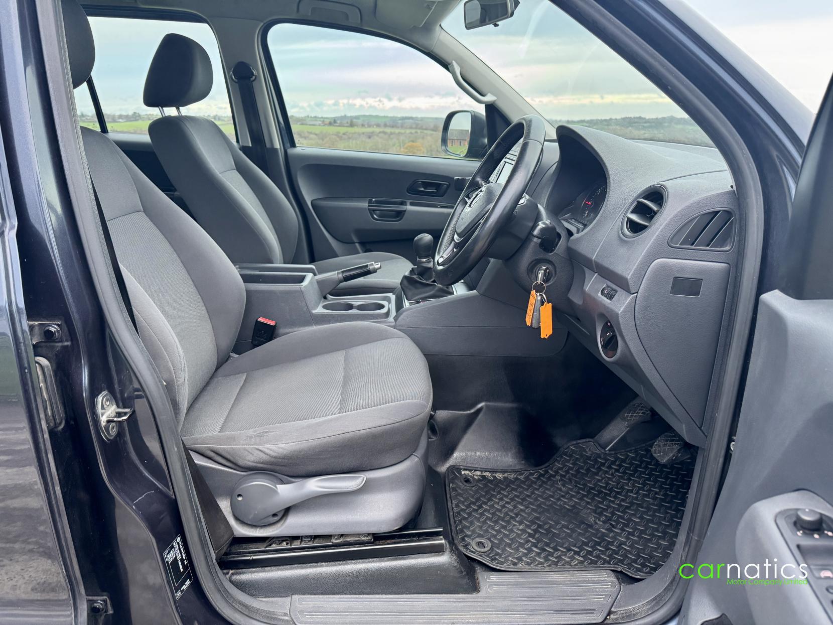 Volkswagen Amarok 2.0 TDI Startline Pickup Double Cab 4dr Diesel Manual 4Motion Selectable Euro 5 (140 ps)