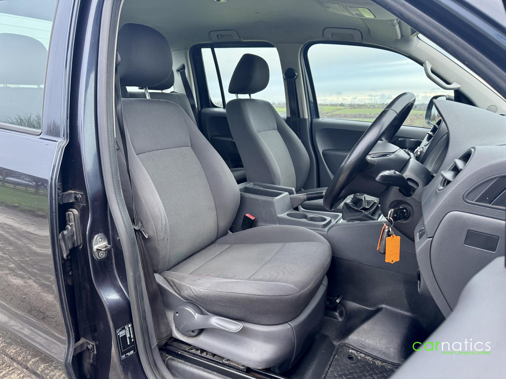 Volkswagen Amarok 2.0 TDI Startline Pickup Double Cab 4dr Diesel Manual 4Motion Selectable Euro 5 (140 ps)