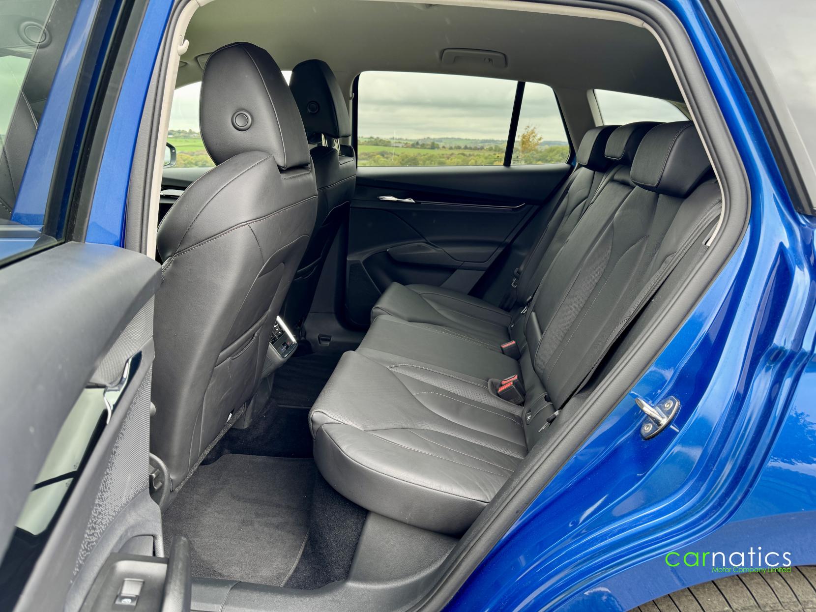 Skoda Enyaq 62kWh 60 SUV 5dr Electric Auto (DC120kW) (179 ps)