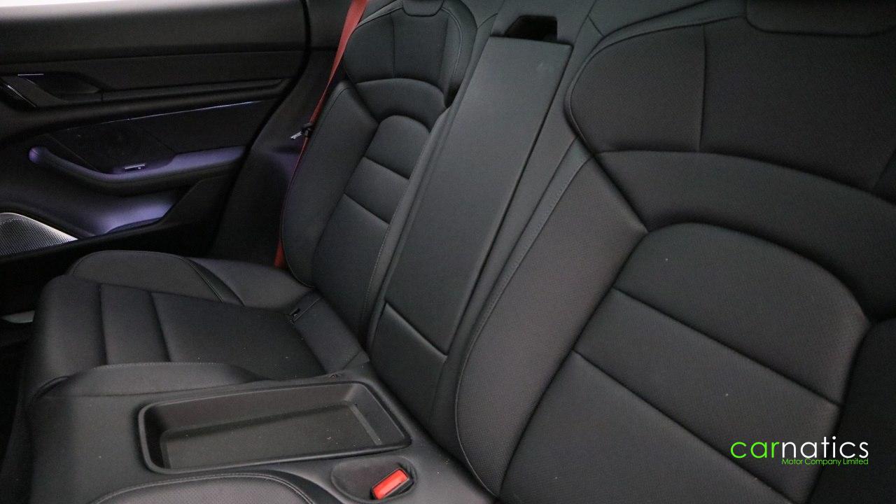 Porsche Taycan Performance Plus 93.4kWh 4S Saloon 4dr Electric Auto 4WD (571 ps)