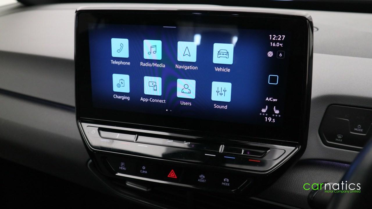 Volkswagen ID.3 Pro Performance 58kWh Life Hatchback 5dr Electric Auto (204 ps)