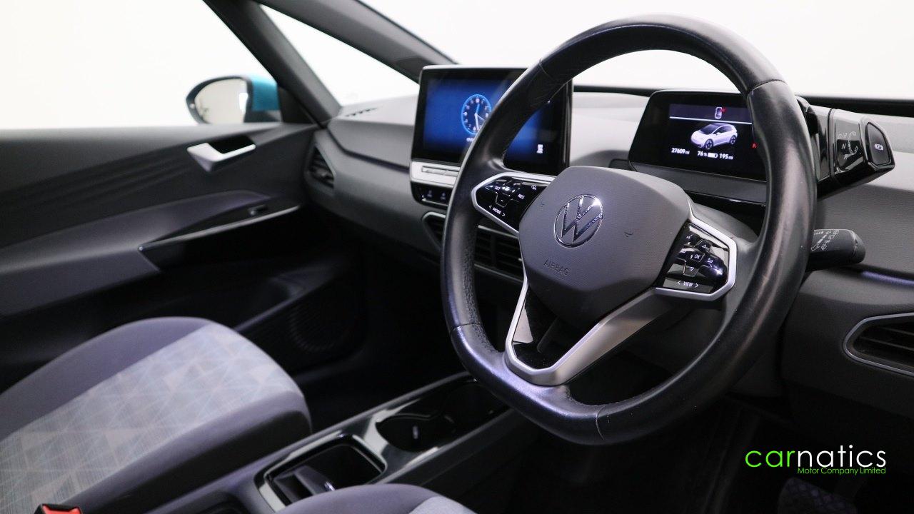 Volkswagen ID.3 Pro Performance 58kWh Life Hatchback 5dr Electric Auto (204 ps)