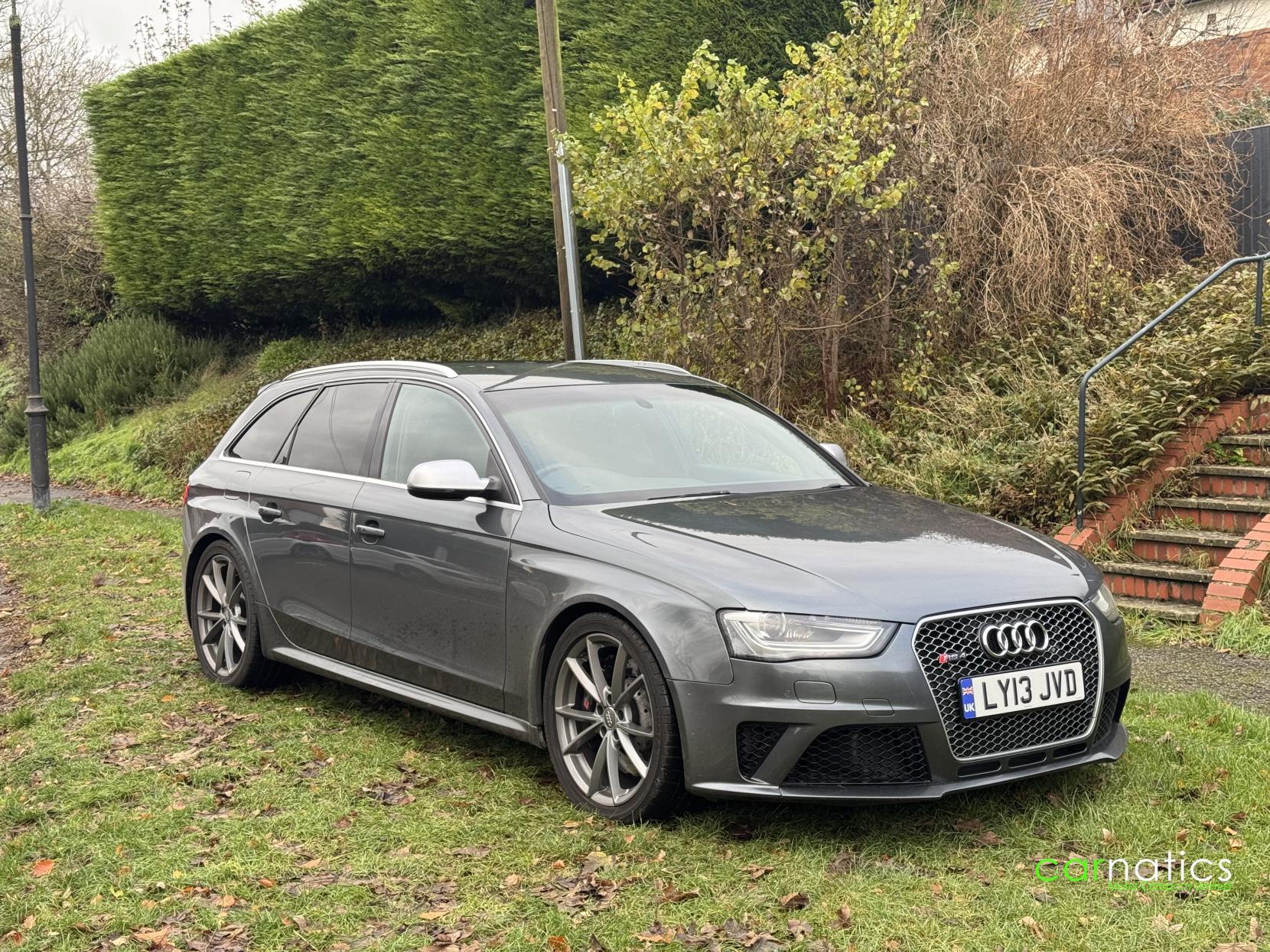 Audi RS4 Avant 4.2 FSI V8 Estate 5dr Petrol S Tronic quattro Euro 5 (450 ps)