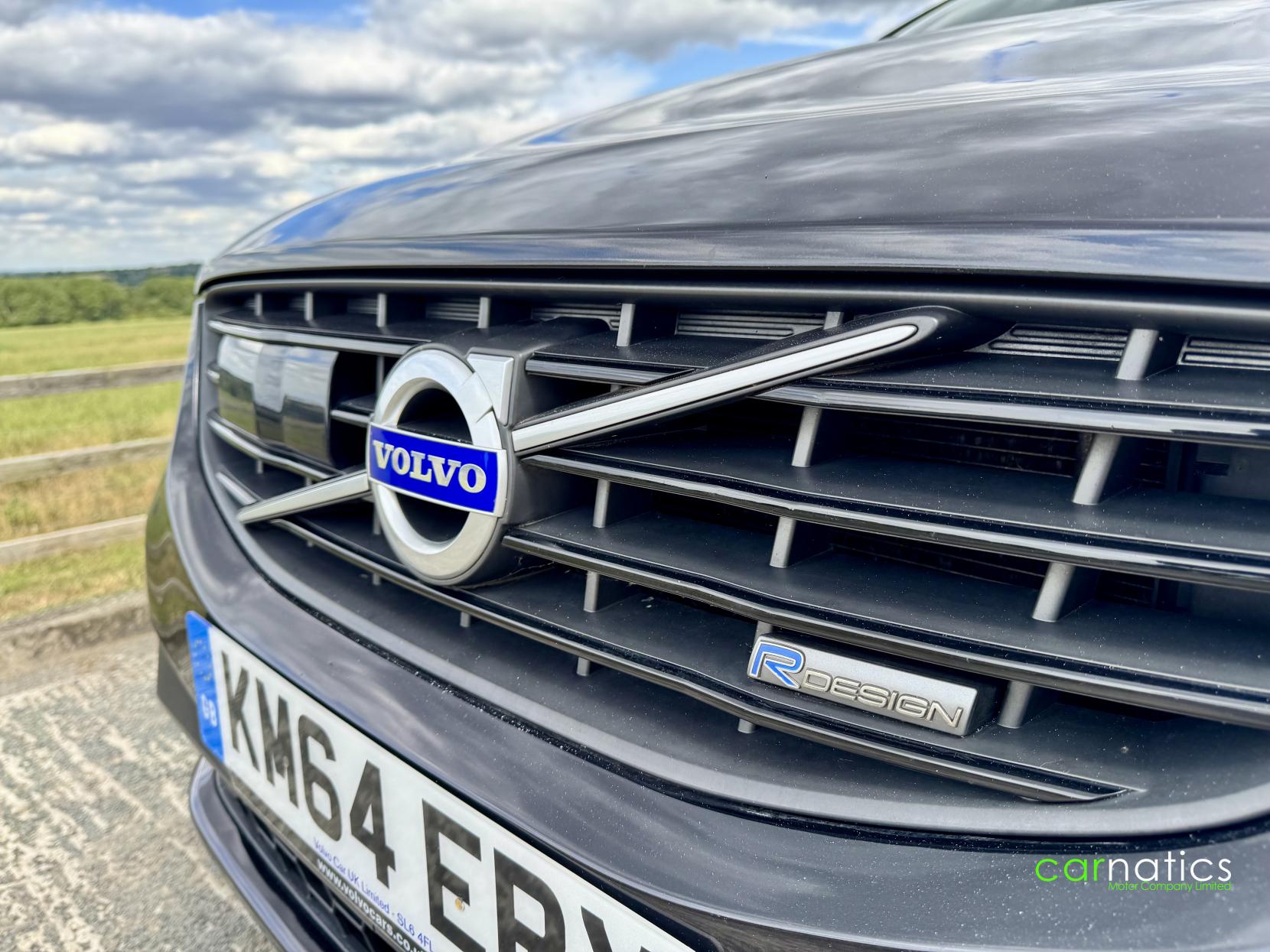 Volvo XC60 2.4 D5 R-Design Lux Nav SUV 5dr Diesel Geartronic AWD Euro 5 (215 ps)