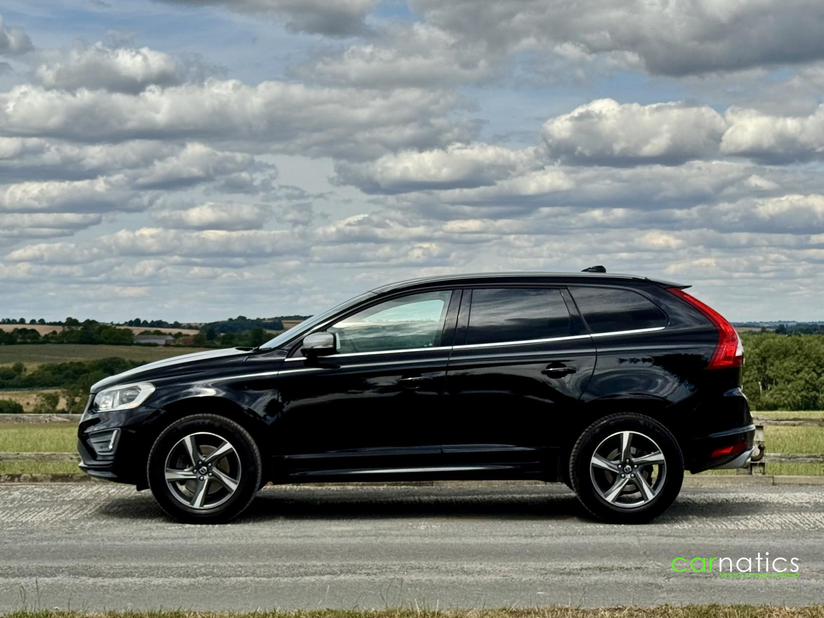 Volvo XC60 2.4 D5 R-Design Lux Nav SUV 5dr Diesel Geartronic AWD Euro 5 (215 ps)