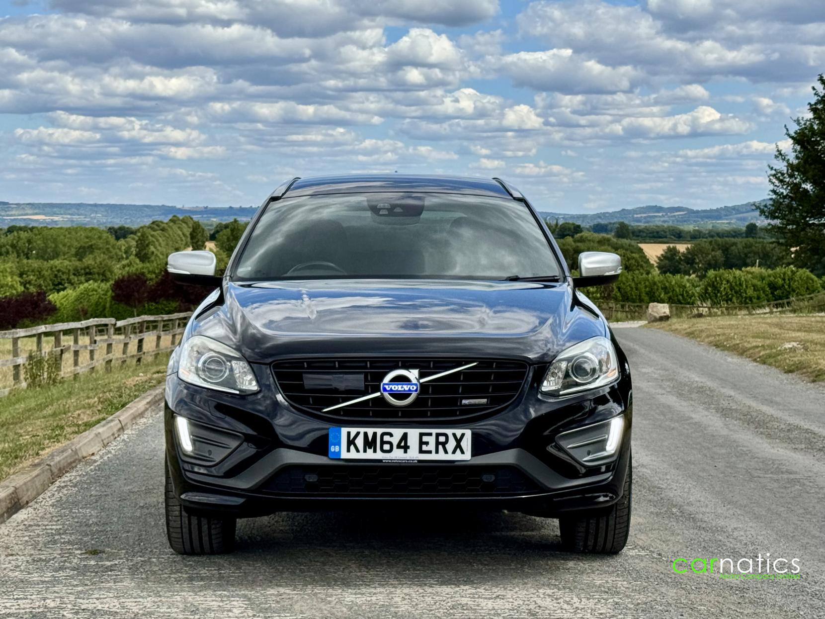 Volvo XC60 2.4 D5 R-Design Lux Nav SUV 5dr Diesel Geartronic AWD Euro 5 (215 ps)